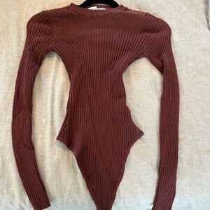 Elegant Maroon Ribbed Long Sleeve Bodysuit